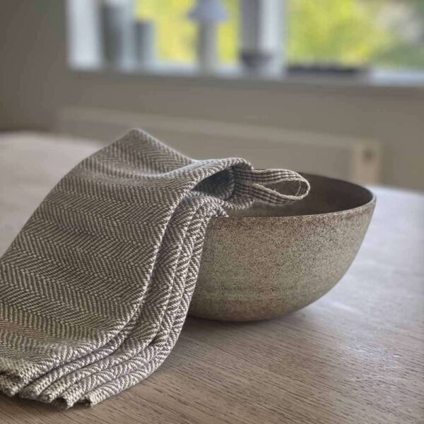 Lysgraa haandvaevet viskestykke 3